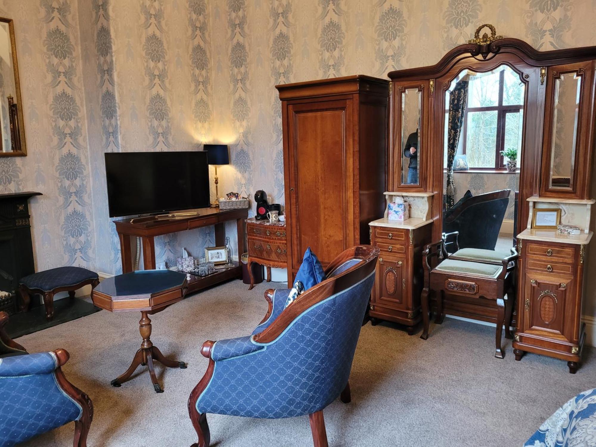 St David'S Guesthouse Хаверфордуэст Экстерьер фото