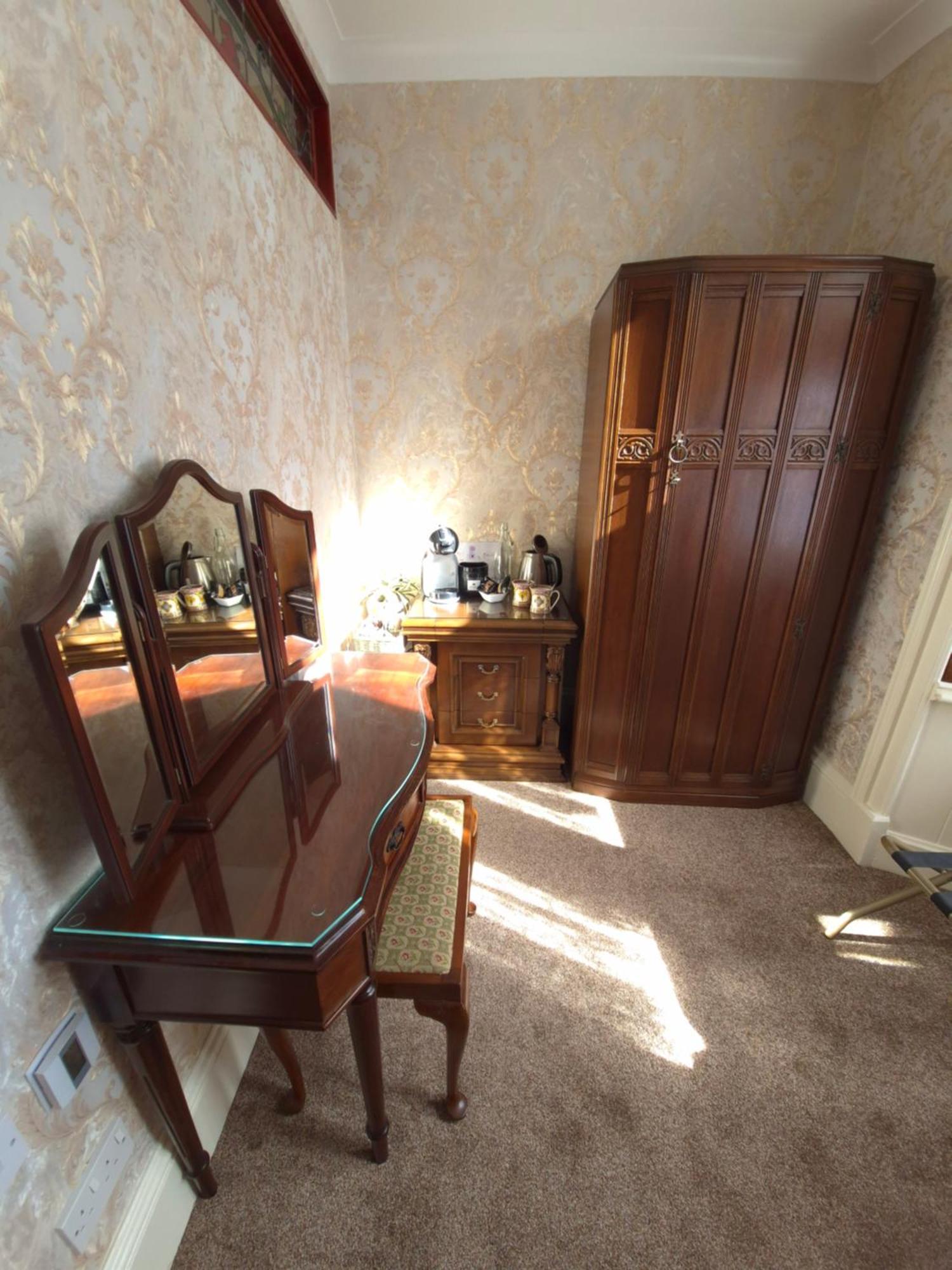 St David'S Guesthouse Хаверфордуэст Экстерьер фото