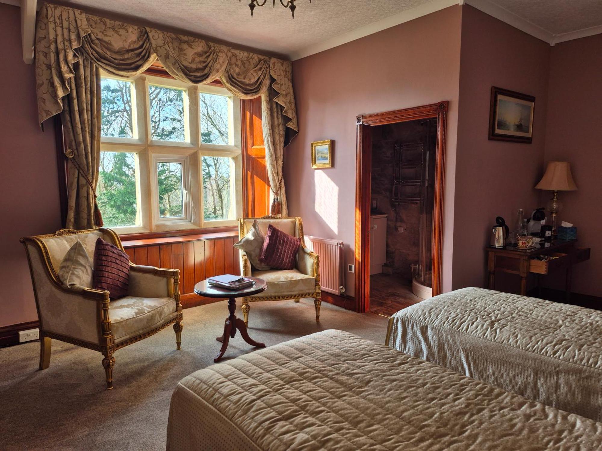 St David'S Guesthouse Хаверфордуэст Экстерьер фото